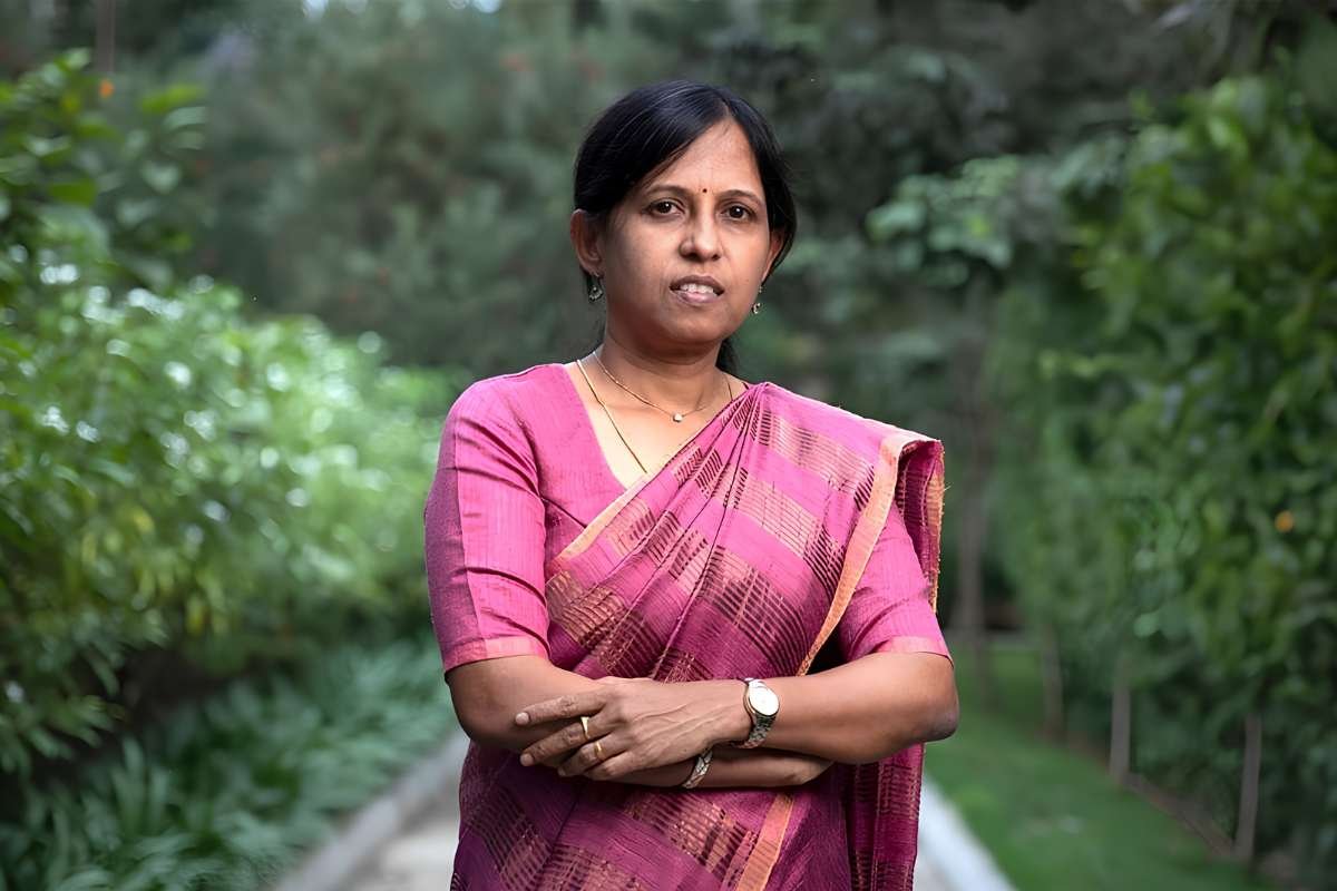How Did Dr. Kalpana K. Turn a Space Failure Into a Moon Landing Victory | Business Viewpoint Magazine