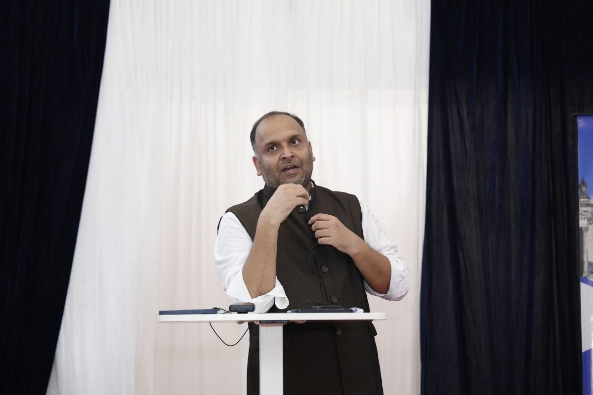 The Visionary Leadership of Anuj Kumar Acharya Language Pantheon Business Viewpoint Magazine