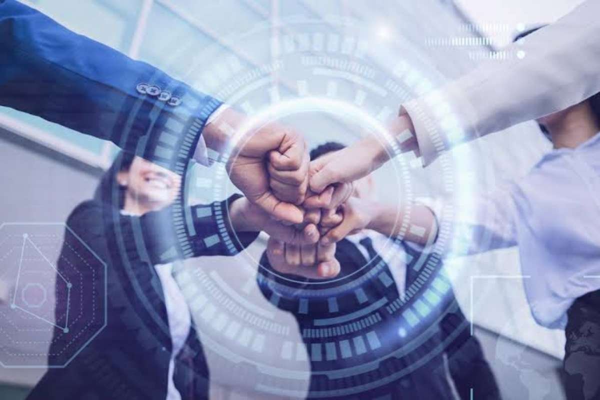 Hostile Takeover: Meaning, Process & Real-World Examples | Business Viewpoint Magazine