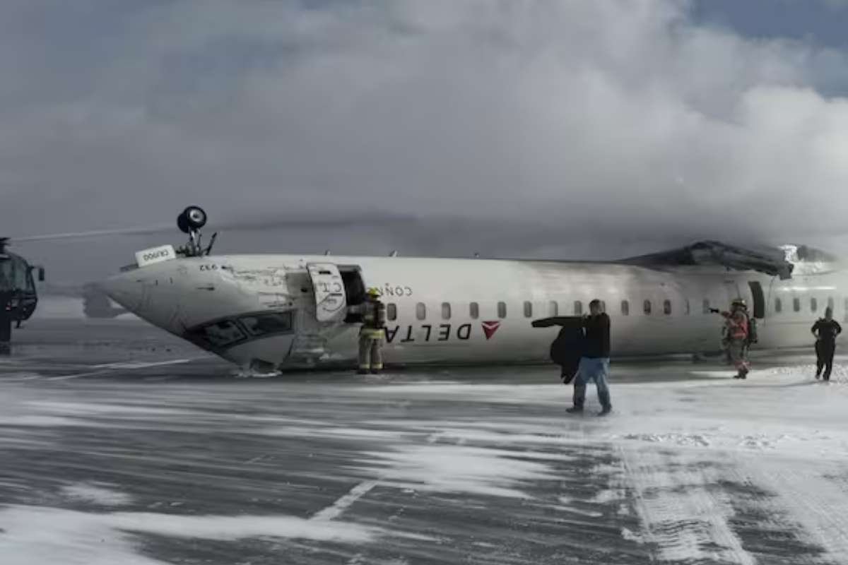 Delta Flight Crash-Lands Upside Down at Toronto Airport