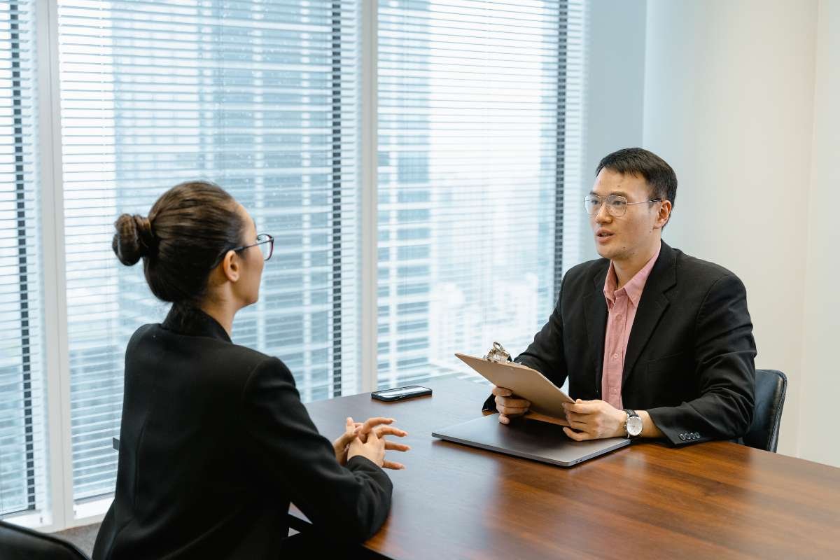 Communication Skills for Managers: Why They Matter More Than You Think? | Business Viewpoint Magazine