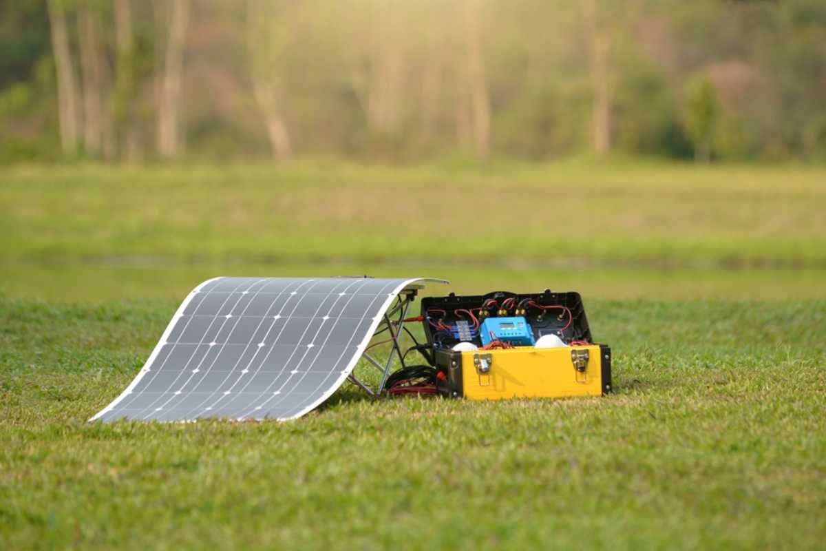 Thin-Film Solar Panels: A Lightweight Revolution in Solar Energy | Business Viewpoint Magazine