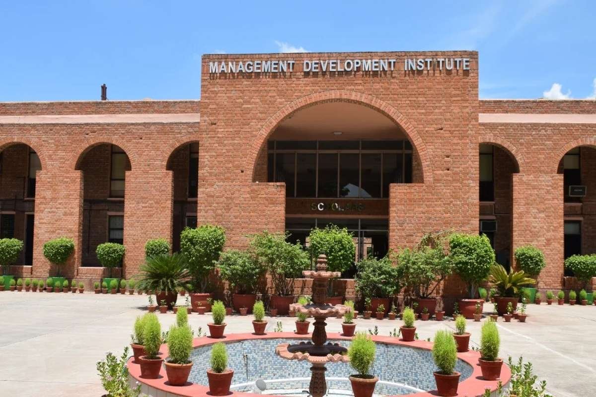 Top MBA Colleges in India: A Complete Guide to the Best B-Schools | Business Viewpoint Magazine
