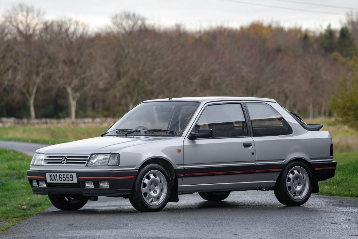 The Oldest Car Company in the World: A Journey Through Automotive Legacy | Business Viewpoint Magazine