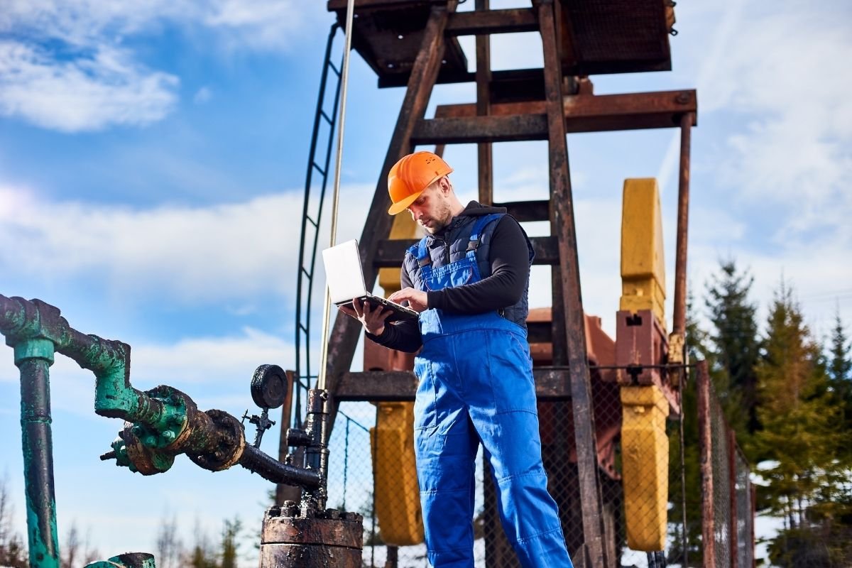 Top 10 Highest-Paying Jobs in the World: Careers That Define Success and Salary | Business Viewpoint Magazine