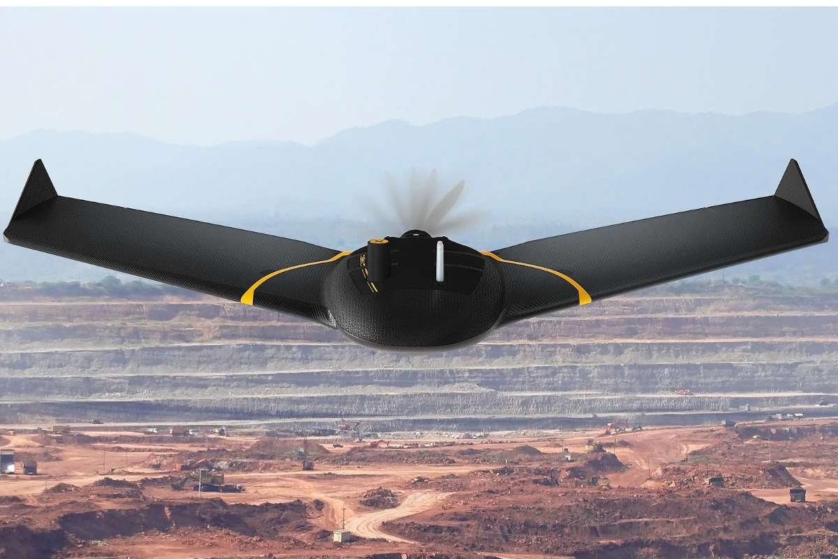 How Unmanned Aerial Vehicles Balance Innovation Privacy and Global Challenges? | Business Viewpoint Magazine