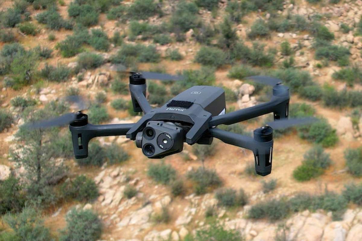 How Unmanned Aerial Vehicles Balance Innovation Privacy and Global Challenges? | Business Viewpoint Magazine