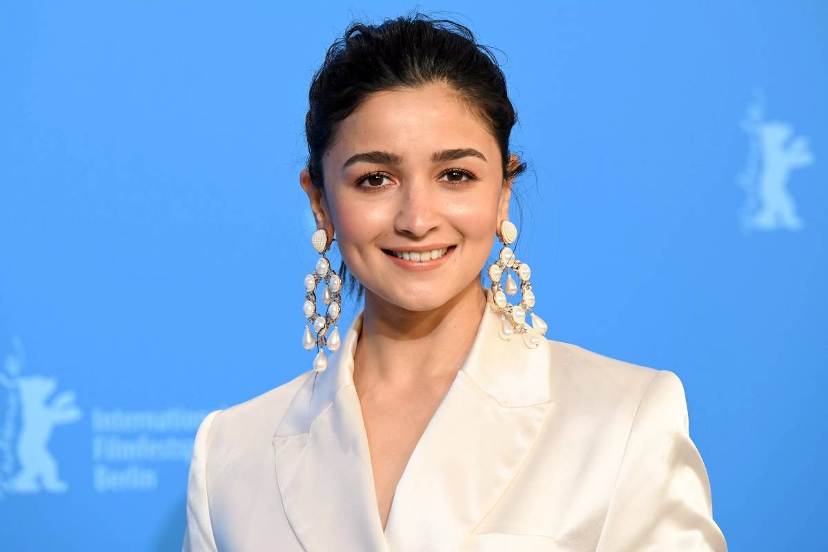 Top 20 Highest-paid Bollywood Actresses of 2025 | Business Viewpoint Magazine