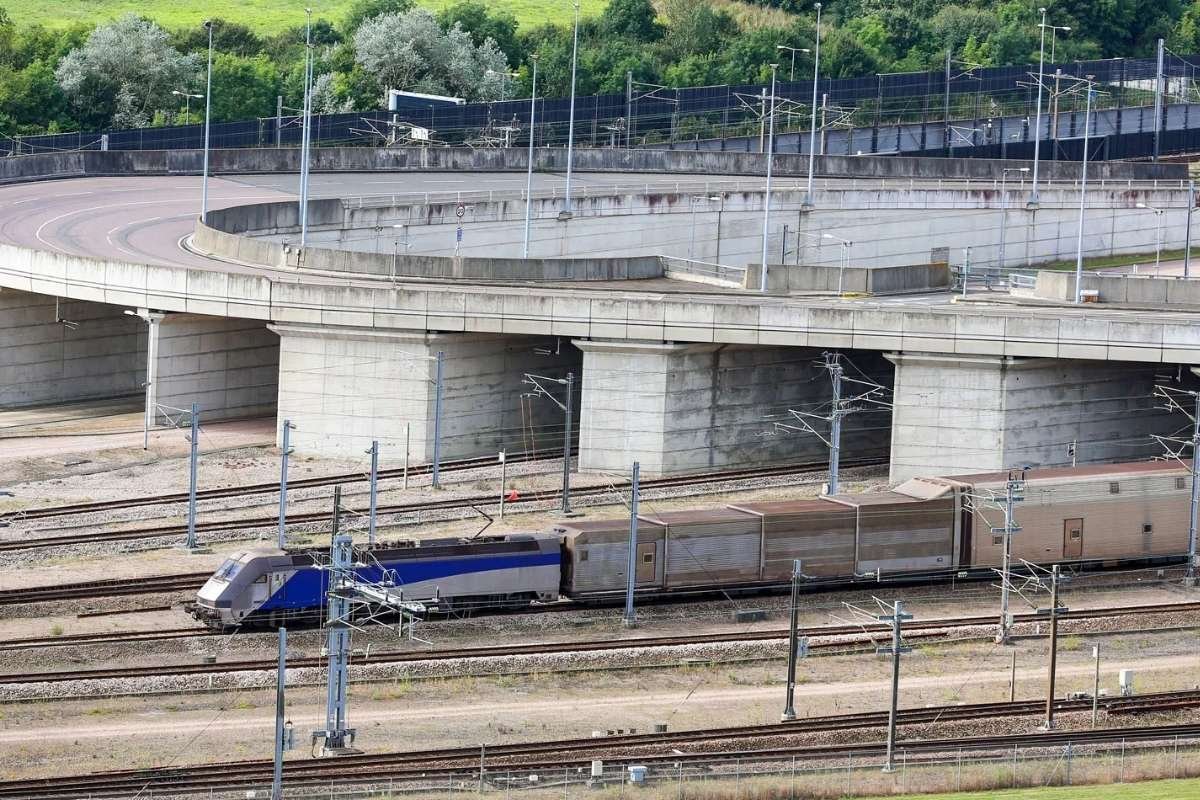 The Definitive Guide to the Longest Tunnel in the World | Business Viewpoint Magazine