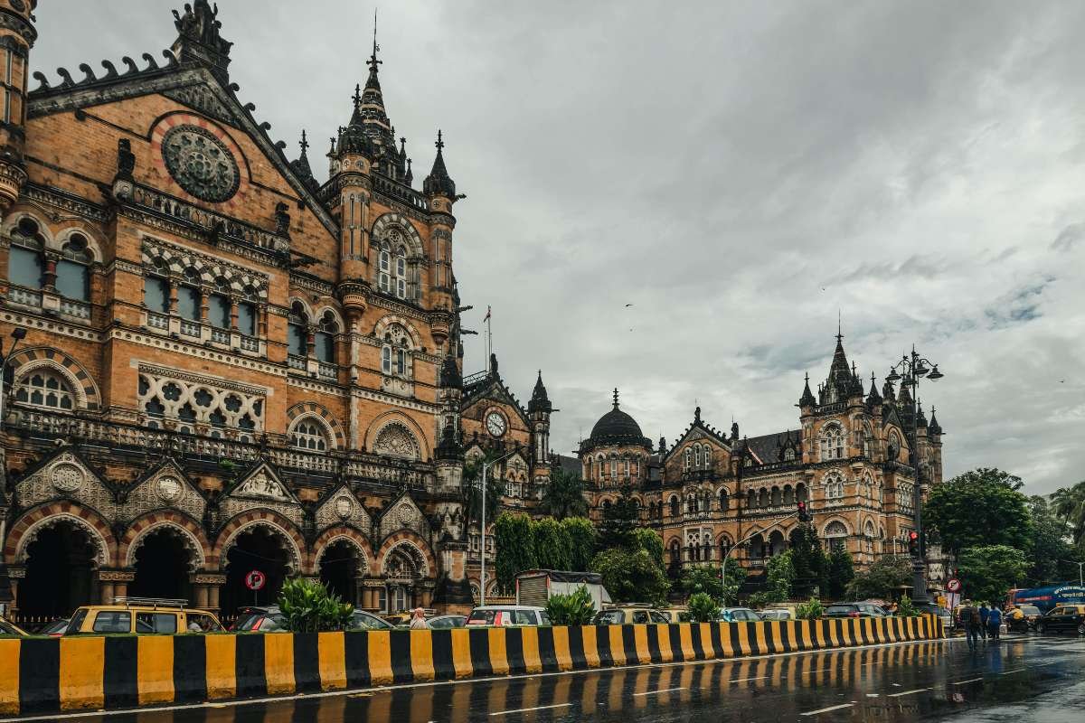 15 Biggest Cities in India (Size, Population, and GDP) | Business Viewpoint Magazine