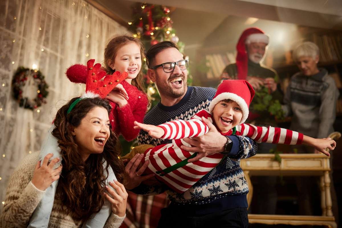 200+ Christmas Wishes About Love, Laughter, Faith, Family, and Friendship | Business Viewpoint Magazine