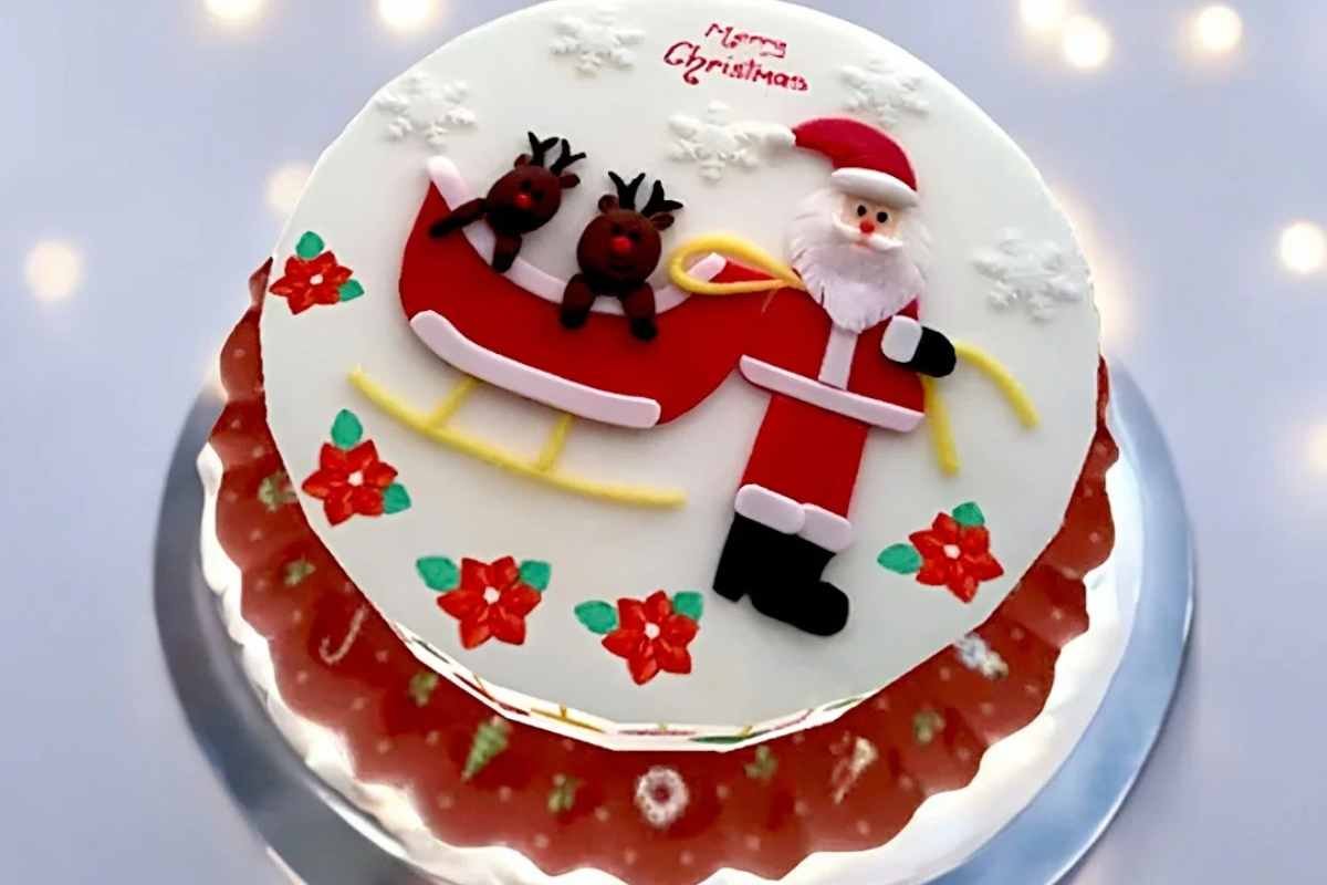 40 Christmas Cake Designs You Must Try This Holiday 2025 | Business Viewpoint Magazine