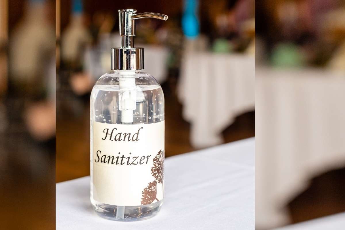 60 Secret Santa Gift Ideas for Coworkers to Make Them Smile | Business Viewpont Magazine