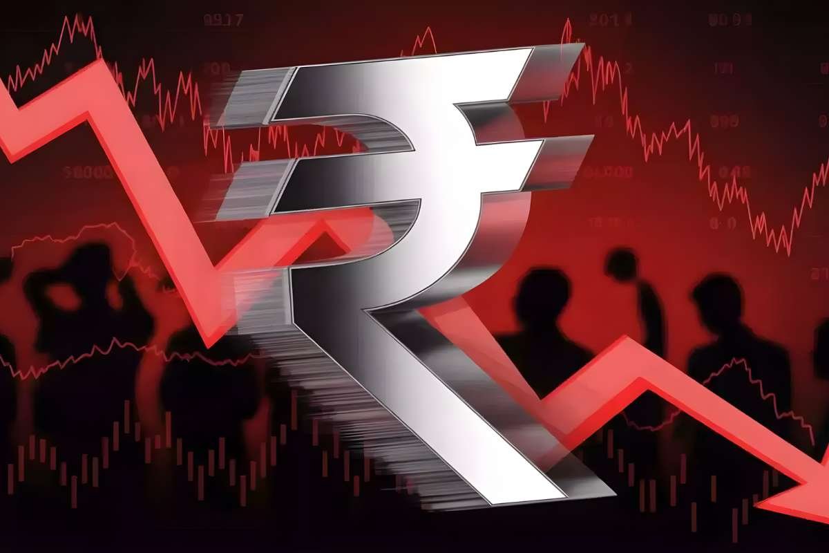 India Rupee Decline Hits New Record Amid Trade Uncertainty and Fund Outflows | Business Viewpoint Magazine