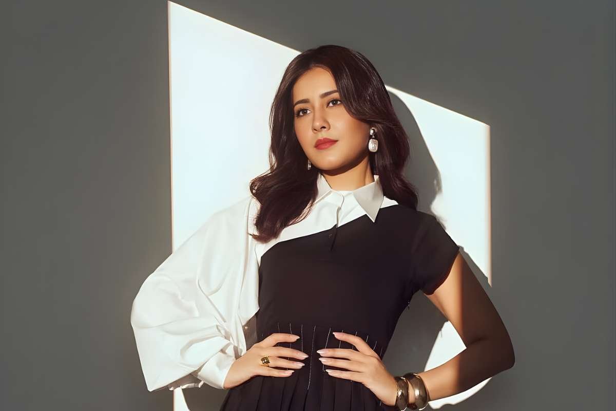 Top 25 Popular South Indian Actresses Rule Indian Cinema | Business Viewpoint Magazine