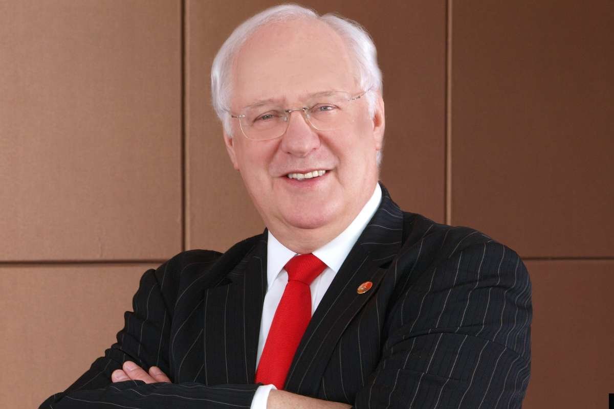 Mr. Gavin M. Faull- leadership philosophy | Swiss-Belhotel International | Business Viewpoint magazine