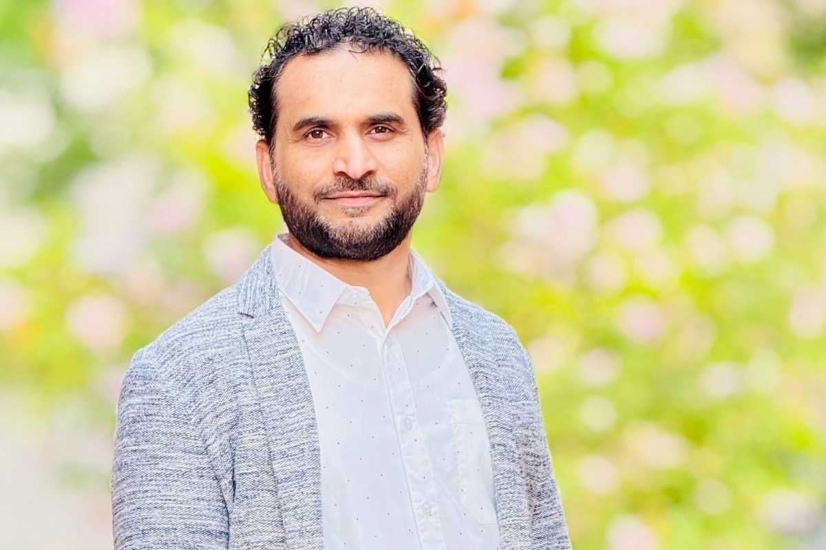 Firoz Ozman- Solutions Architect | Anecca Ideas Corp | Business Viewpoint Magazine