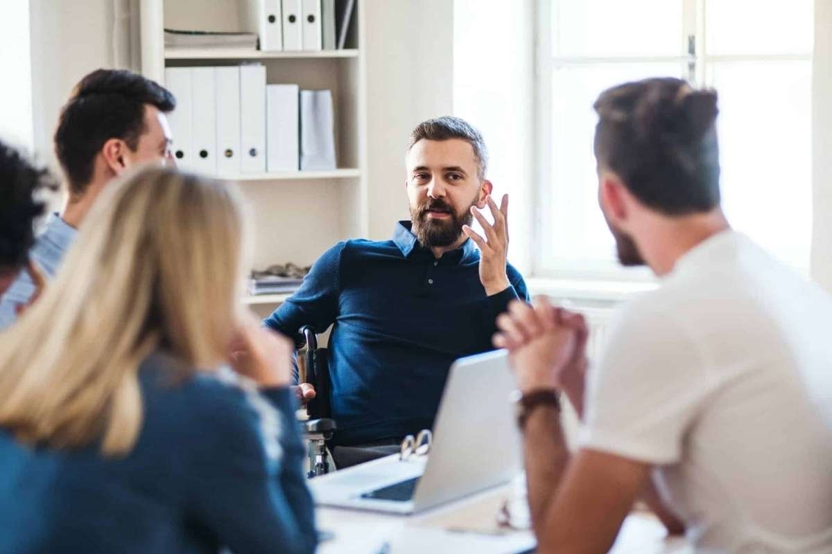 Franchise vs Startup in India: Choosing the Right One | Business Viewpoint Magazine