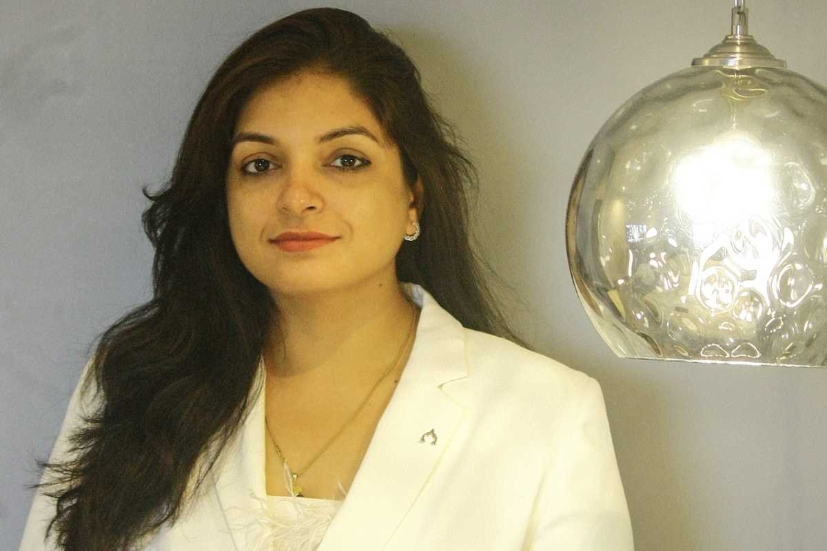 Dr. Kanak Wadhwani- Academician | Corporate Trainer | RBU | Business Viewpoint Magazine 