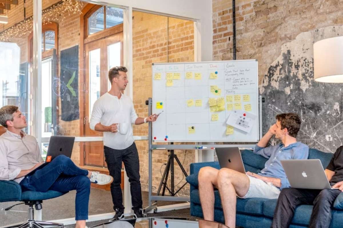 Common Mistakes in Bootstrapped Scaling | Business Viewpoint Magazine