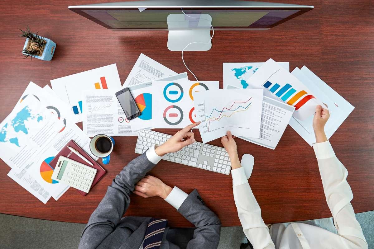 IoT Technology in Business: Why Every Smart Business Should Use it? | Business Viewpoint Magazine