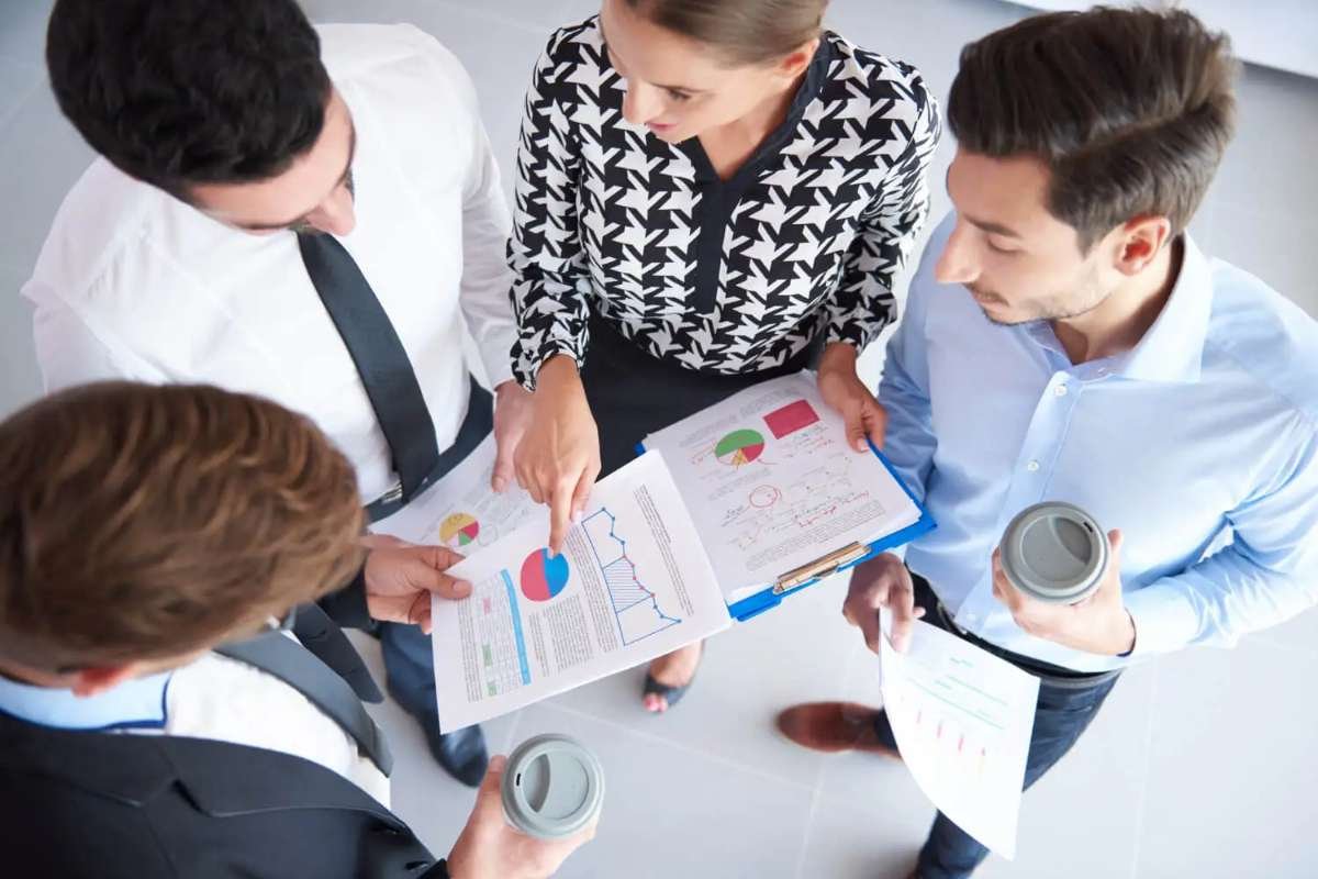 The 6 Roles of AI in the Employee Lifecycle: Examples & Results | Business Viewpoint Magazine