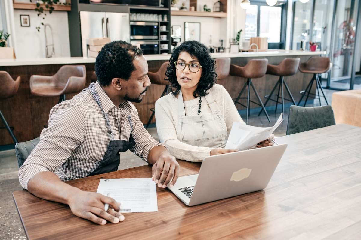 Effect of IoT on Workplace Efficiency and Business Performance in 2026 | Business Viewpoint Magazine